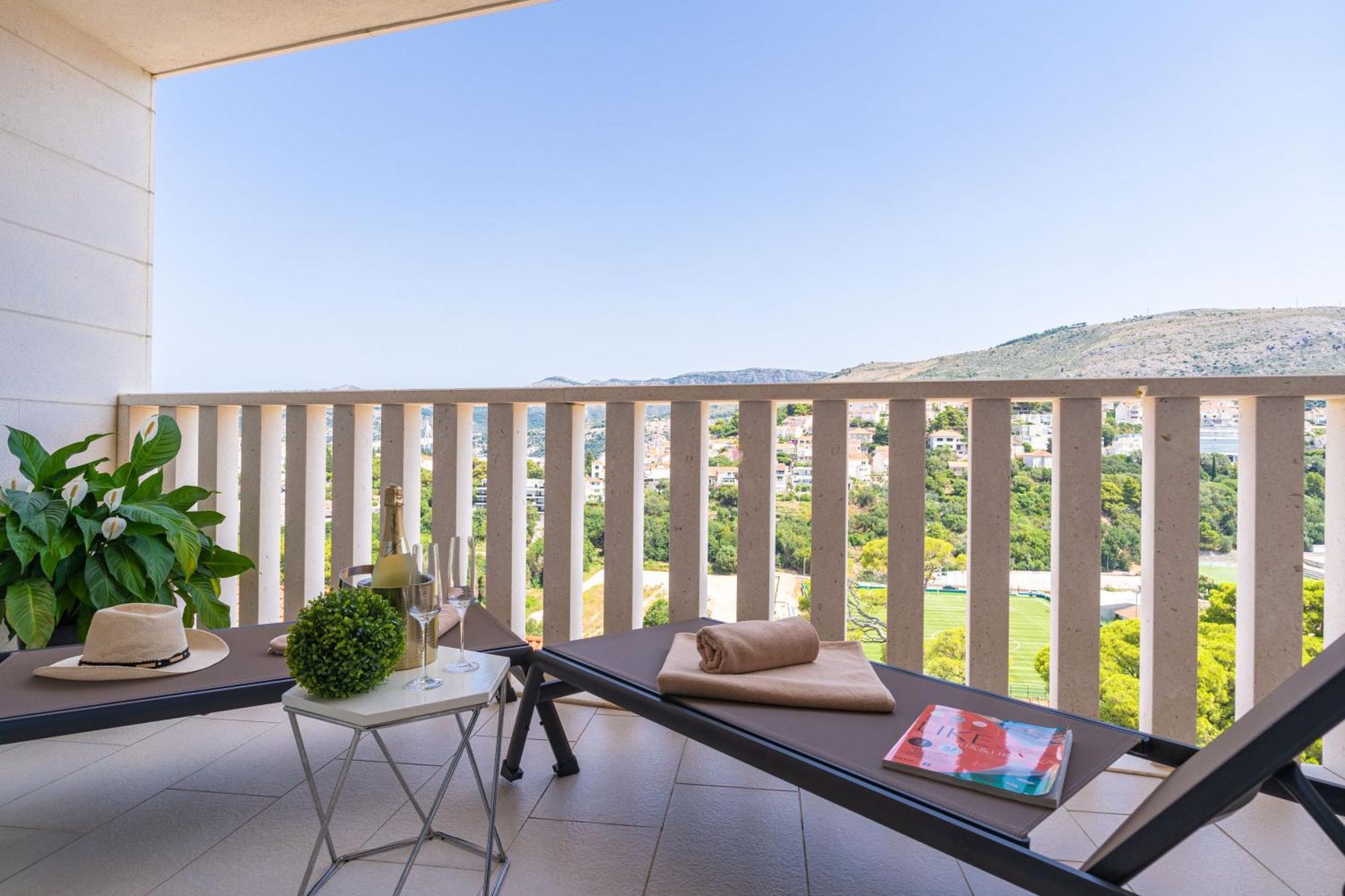 Apartment Apollo In Dubrovnik With Sea View Bagian luar foto