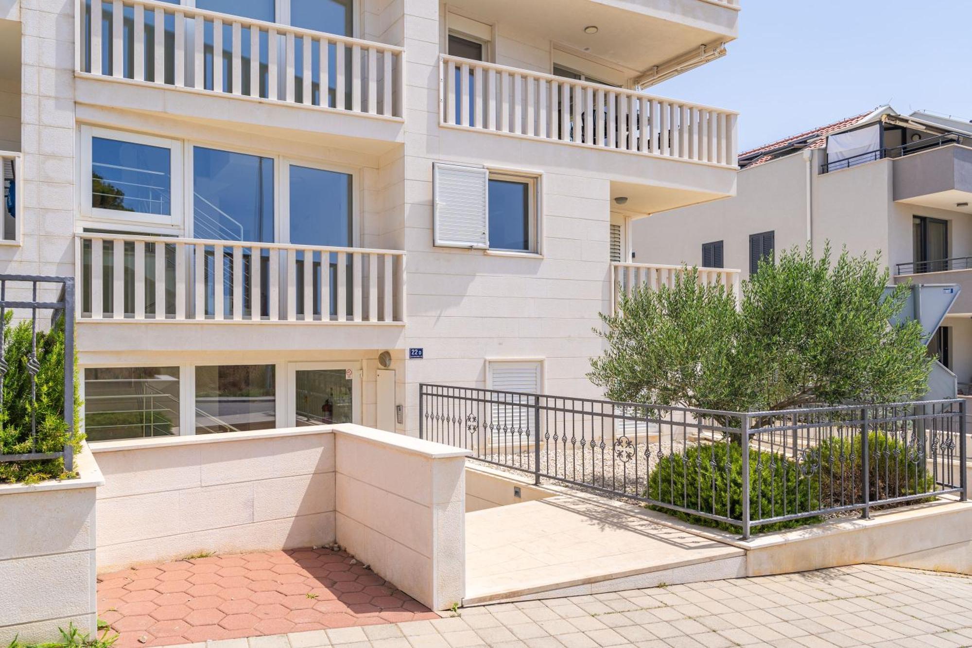 Apartment Apollo In Dubrovnik With Sea View Bagian luar foto